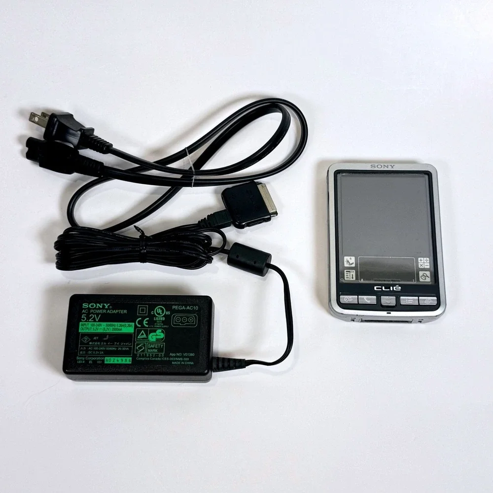 Sony CLIE PEG-SJ22/U Personal Entertainment Organizer Palm OS PDA wCharger Works